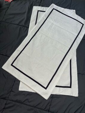 Kate Spade 100% Linen Gramercy Park Collection King Shams 2pc